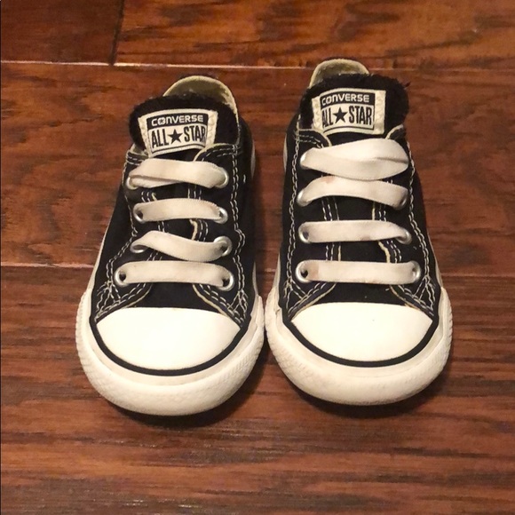 converse infant size 6